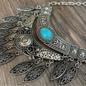 NWT western paparazzi necklace with turquoise earring set!